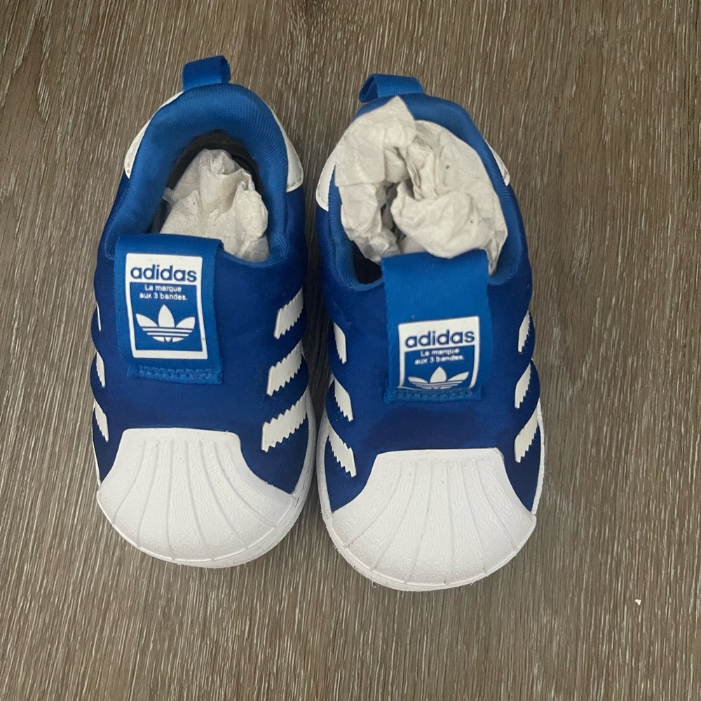 Adidas baby superstar